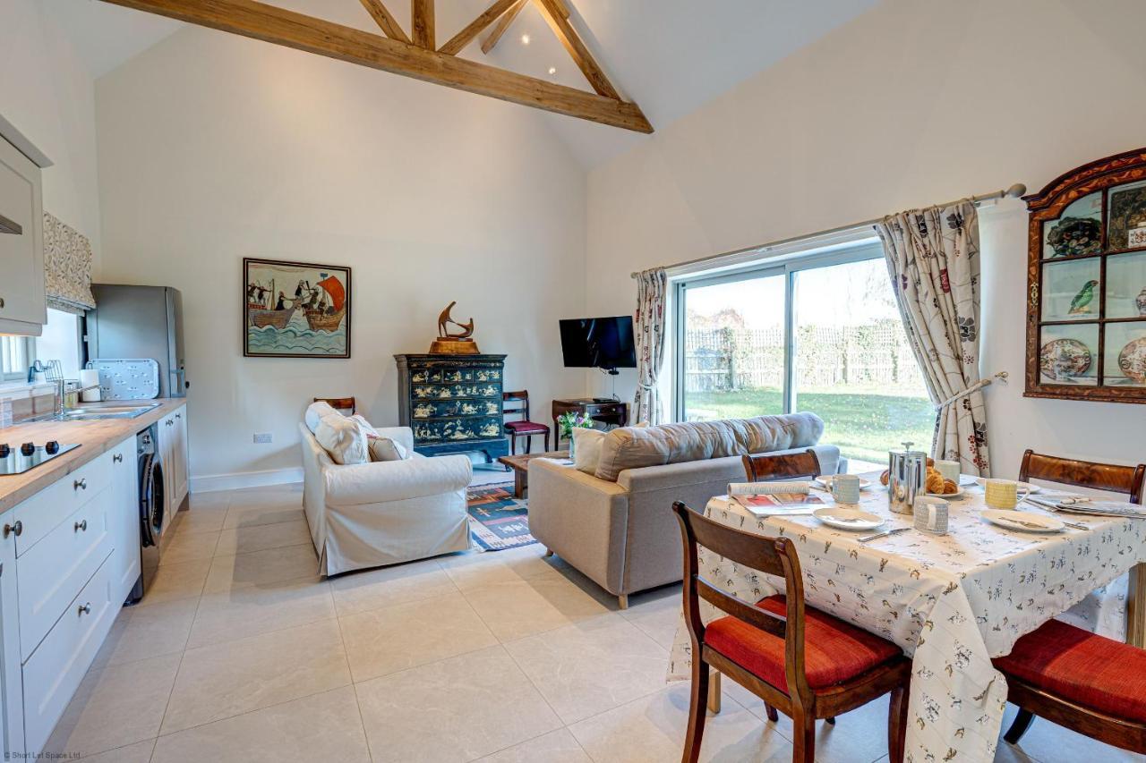 Dairy Lodge Bladon Buitenkant foto