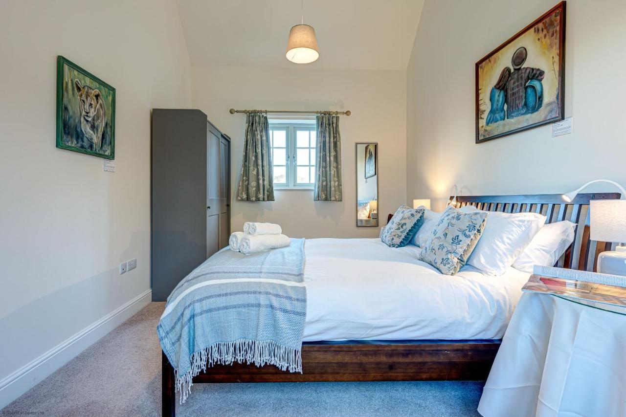 Dairy Lodge Bladon Buitenkant foto
